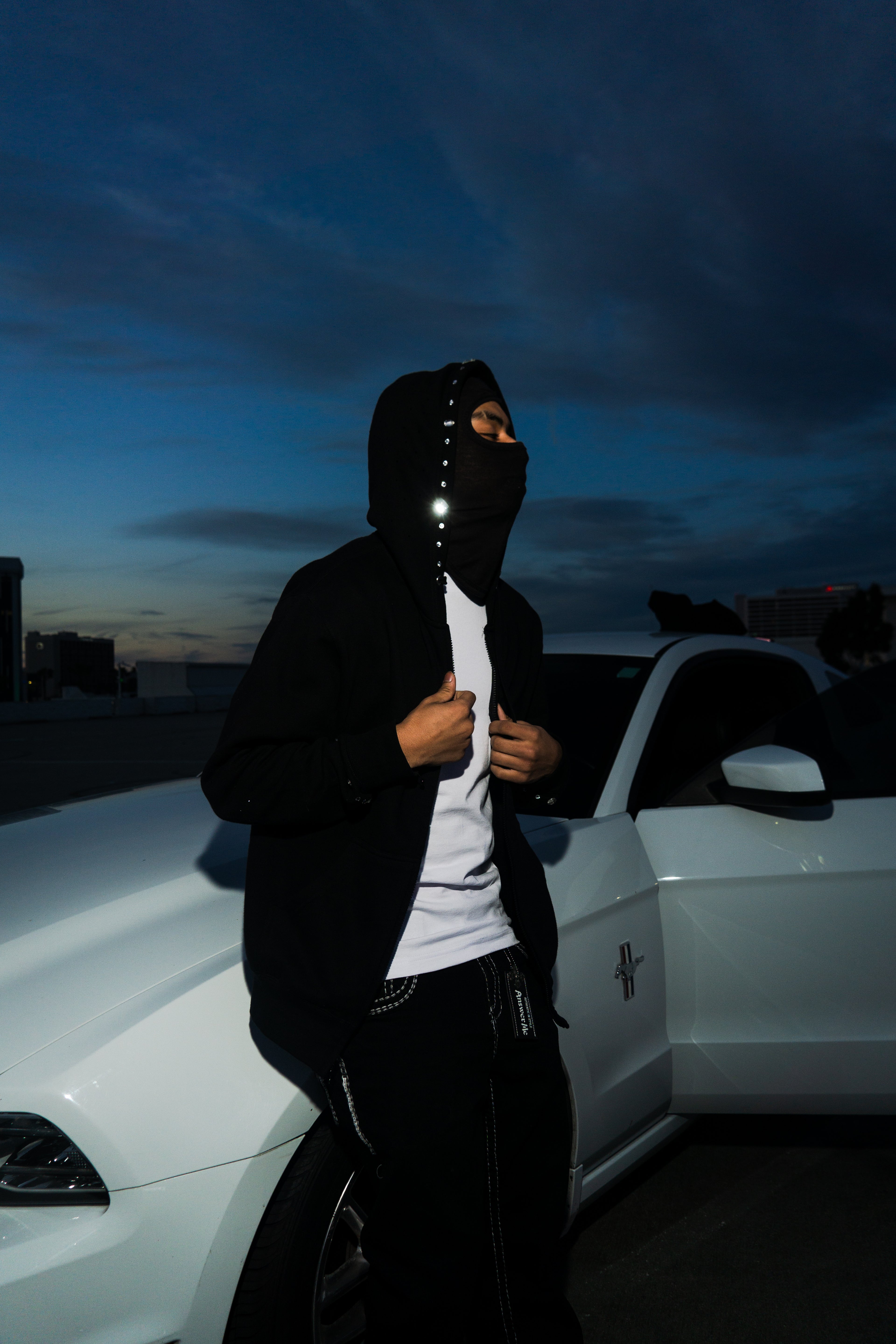 Onyx Zip-up Jacket